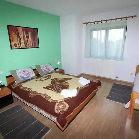 Apartments Jasna アパート *